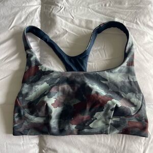 Lululemon wunder train bra euc 4 camo tidewater teal red merlot